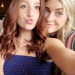 Meet your Posher, Caroline